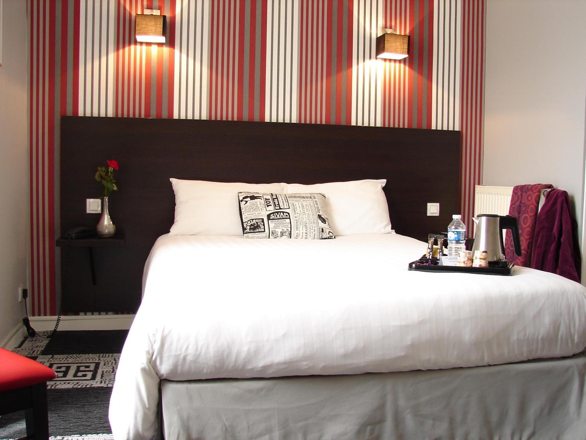Hotel Le Charleston Le Mans Luaran gambar